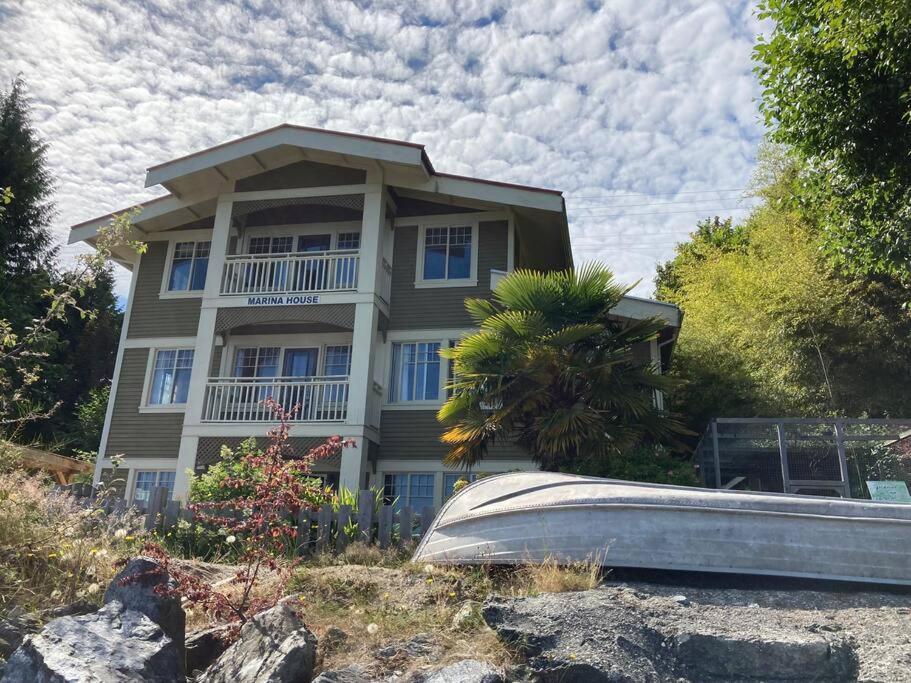 Iconic 3-Story Waterfront 'Marina House' W/ View Villa Gibsons Eksteriør billede