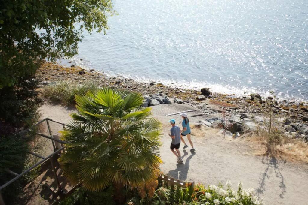 Iconic 3-Story Waterfront 'Marina House' W/ View Villa Gibsons Eksteriør billede
