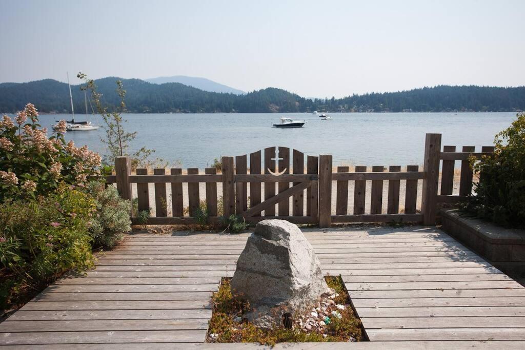 Iconic 3-Story Waterfront 'Marina House' W/ View Villa Gibsons Eksteriør billede